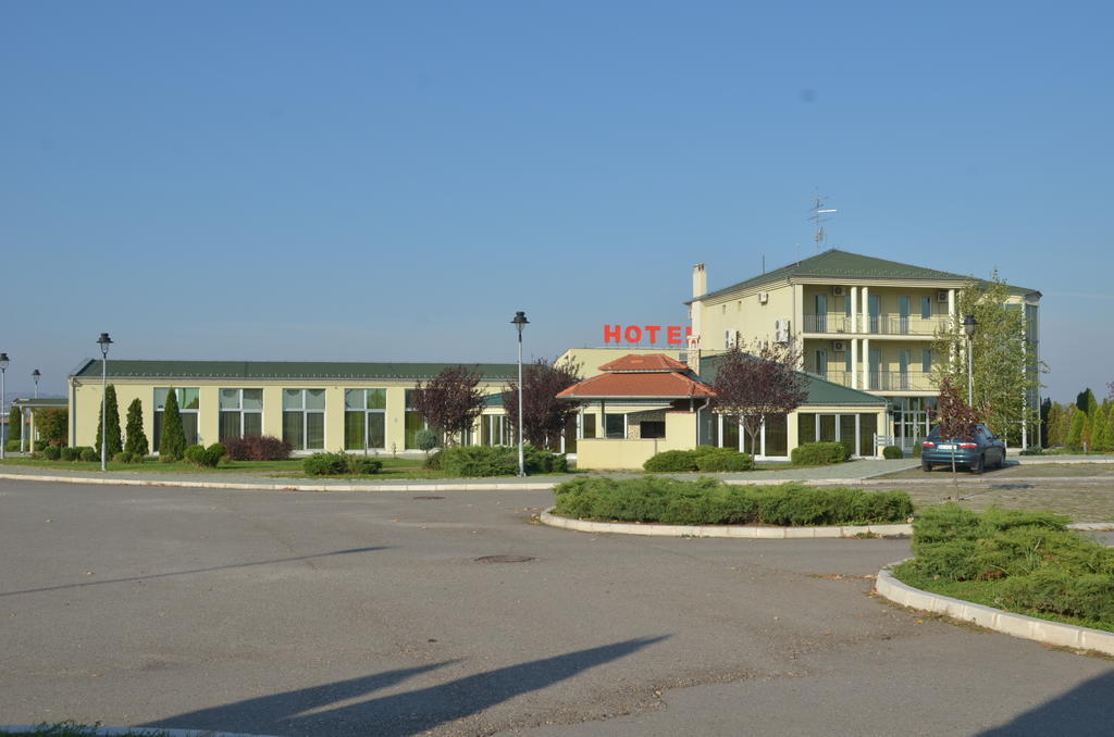 Отель Dragovic 3*